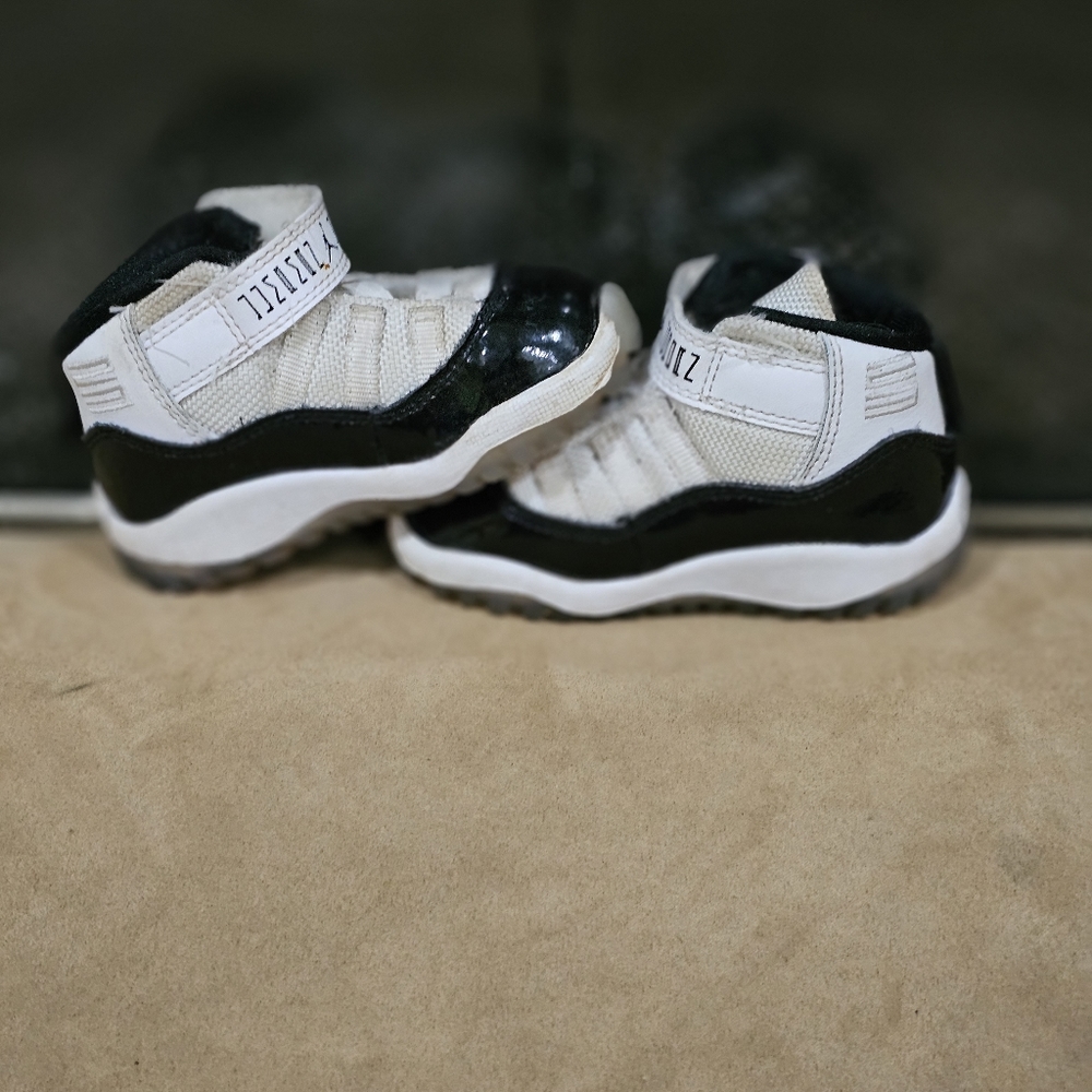 Jordan 11 Concord